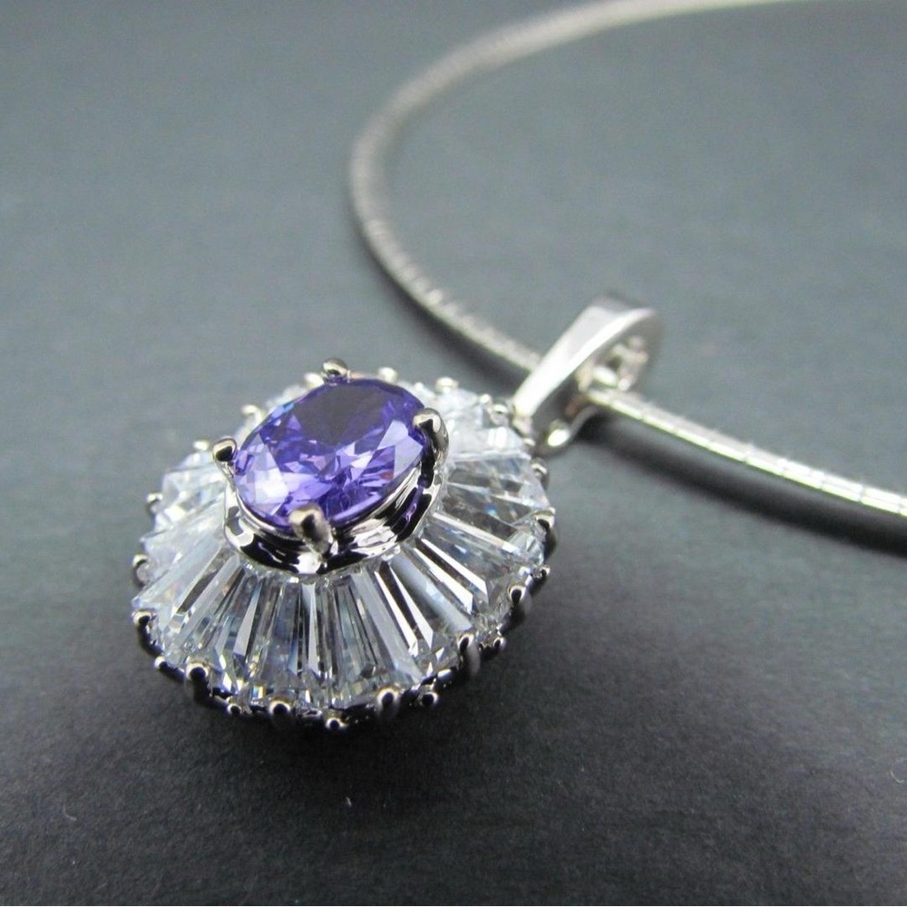 Nolan Miller Tanzanite or Amethyst Crystal pendant 1.5” drop - Picture 3 of 4
